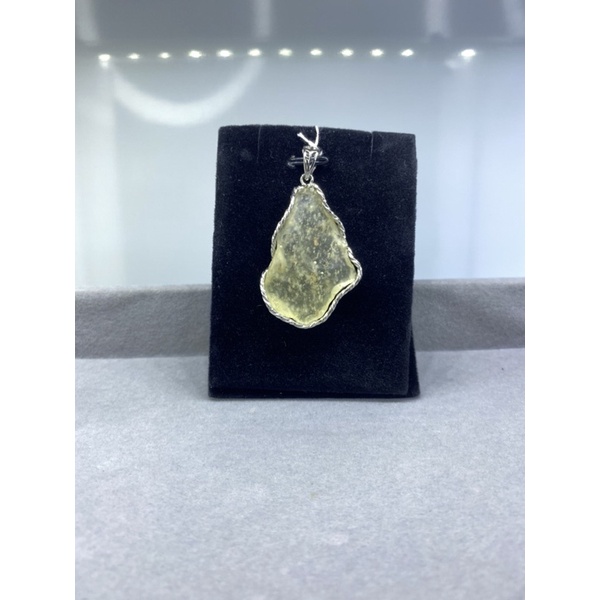 Premium Grade Libyan（利比亞）crystal pendant-6.8x40mm (8.7g)