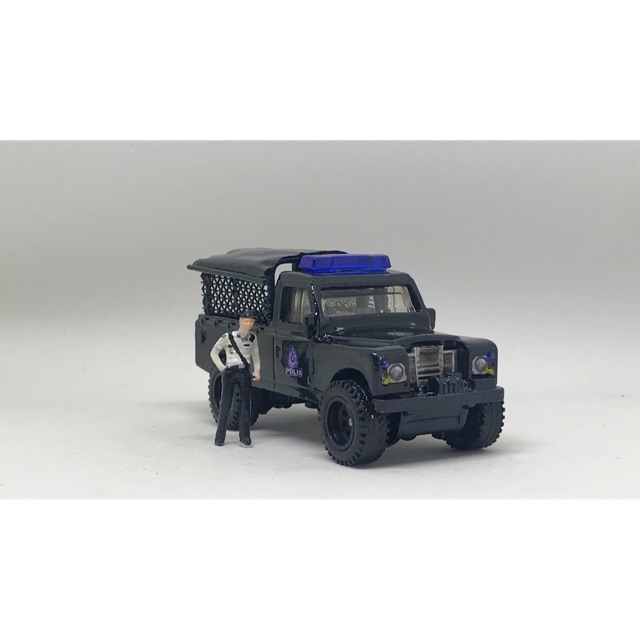 Custom Hot Wheels Land Rover Black Maria Polis Malaysia Shopee Malaysia