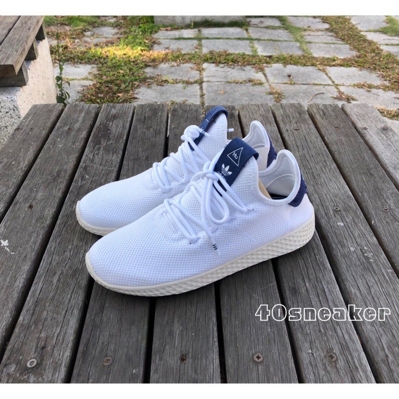 Trampas Democracia Granjero Adidas Pharrell Williams Tennis HU White Blue DB2559 | Shopee Malaysia