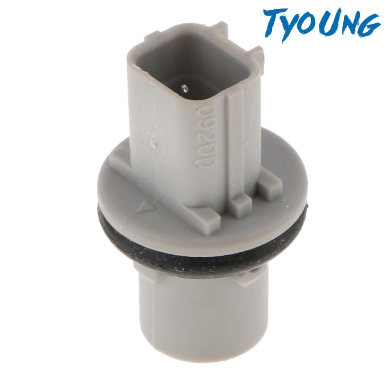 Durable Essential New Front Turn Signal Lamp Bulb Holder Socket 33304-s5a-003 Honda