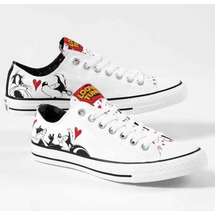 converse looney tunes