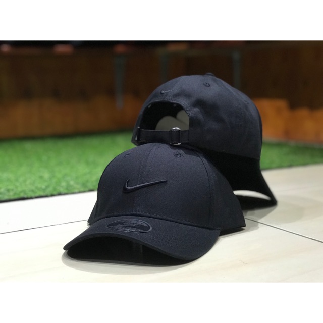 all black nike cap