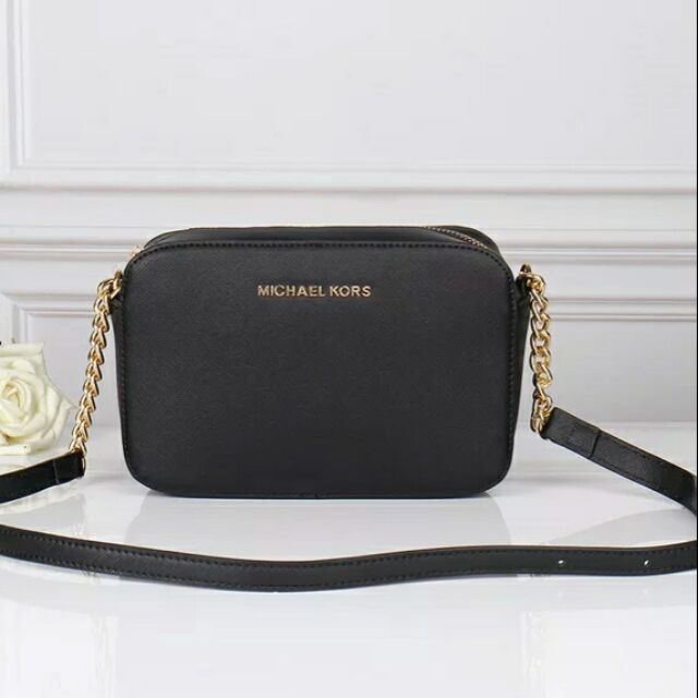 mk sling bag