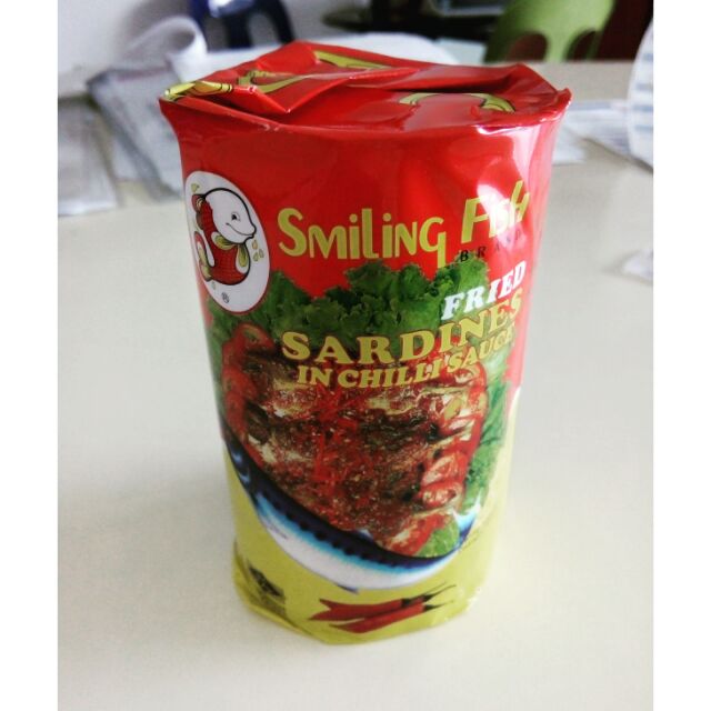 Buy Smiling Fish Fried Sardines In Chilli Sauce 5pcs Ready Stock Seetracker Malaysia