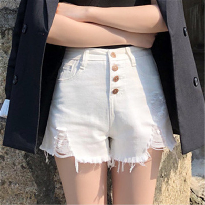 short baggy jeans