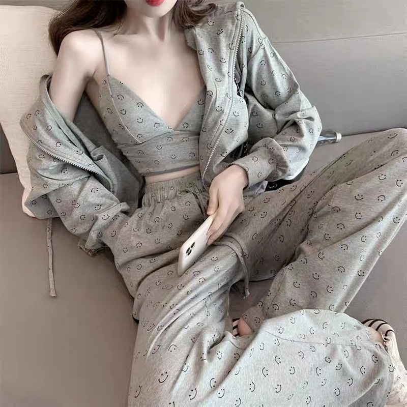 Pajamas female nightgown spring and autumn long-sleeved trousers Korean wide three-piece suit home service