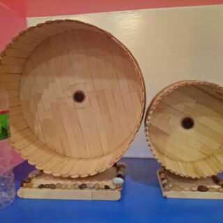 diy wooden hamster wheel