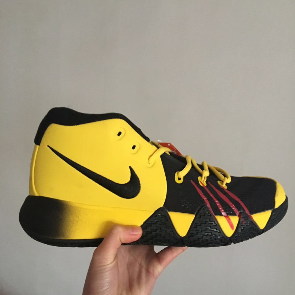 Carry Original Nike Kyrie 4 Comfortable Basketball Shoes