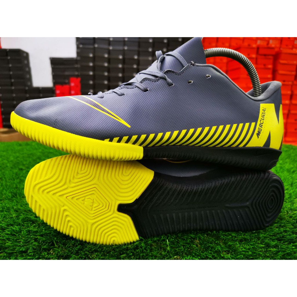 Nike Mercurial Vapor VIII FG soccer cleats Soccer shoes