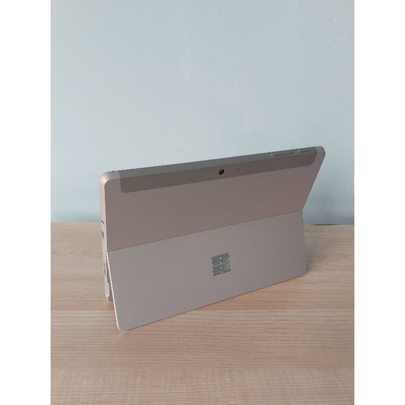 microsoft surface go 4415y 4gb ram 64gb ssd