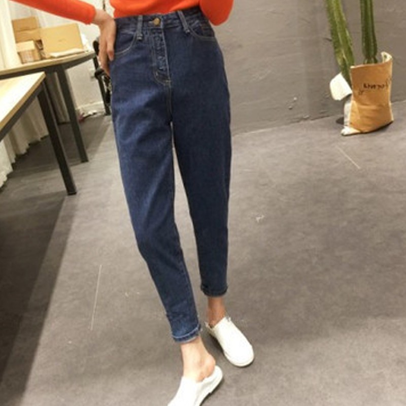 mom jeans tapered