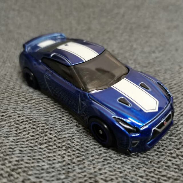 hotwheels nissan r35