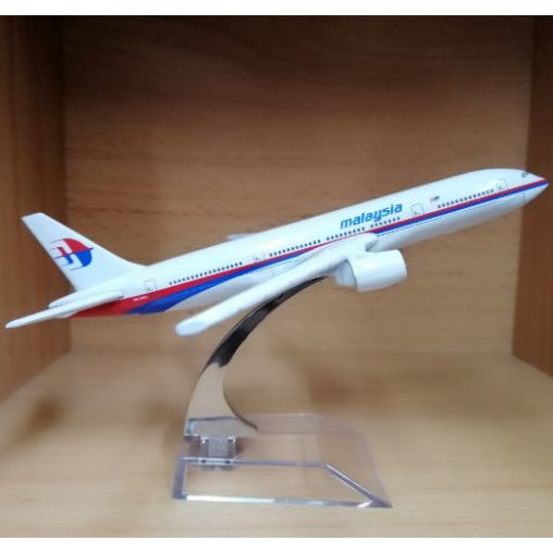 Malaysia Airlines Airplane Die Cast Model Plane (MH370 Type as per ...