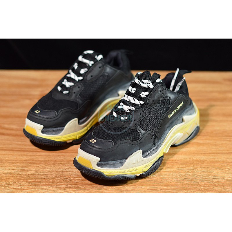 Balenciaga Triple S Sneakers in Green Lyst