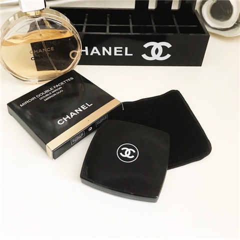 Chanel Folding Mirror Double-Sided Mirror Makeup Mirror Carry-On Mirror  Magnifying Glass Student Mirror Handle Mirror Ma | Shopee Malaysia