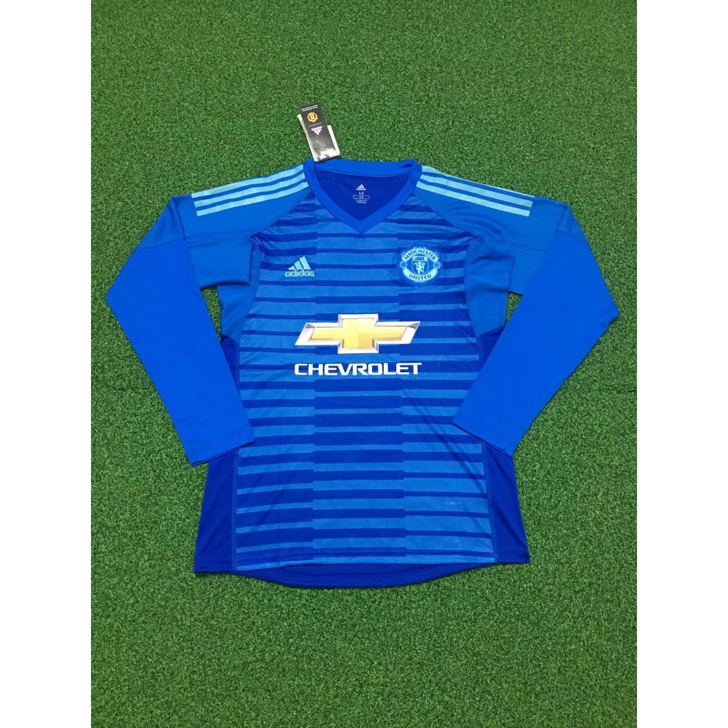 man united goalkeeper kit