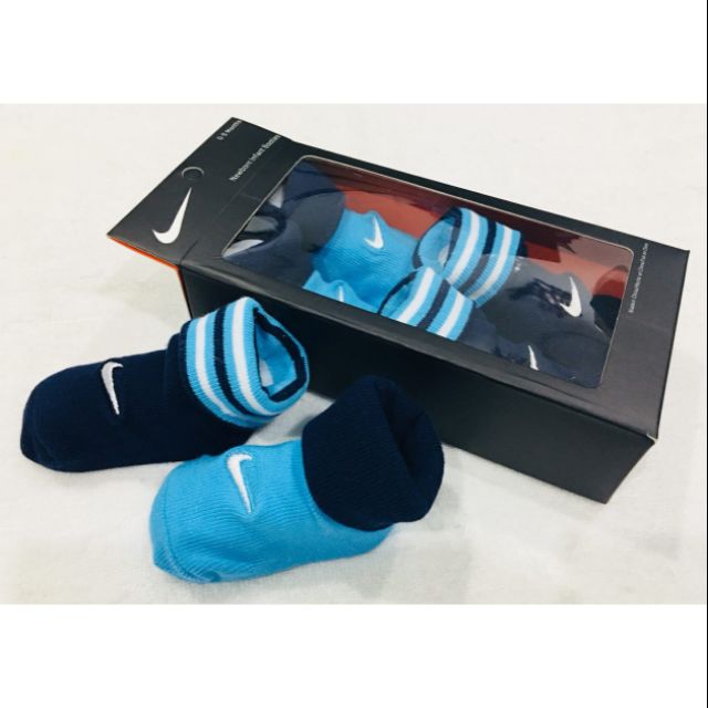 baby nike socks