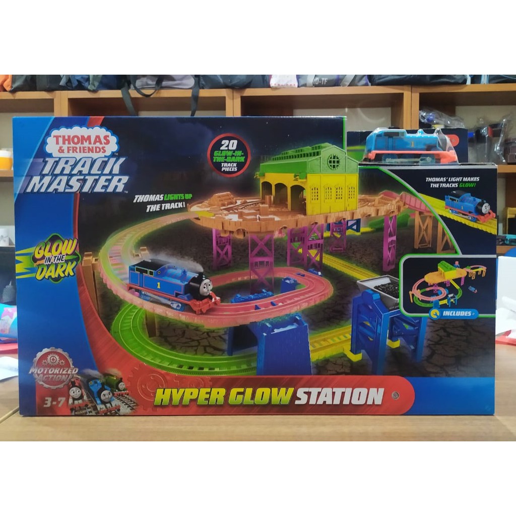 hyper glow station