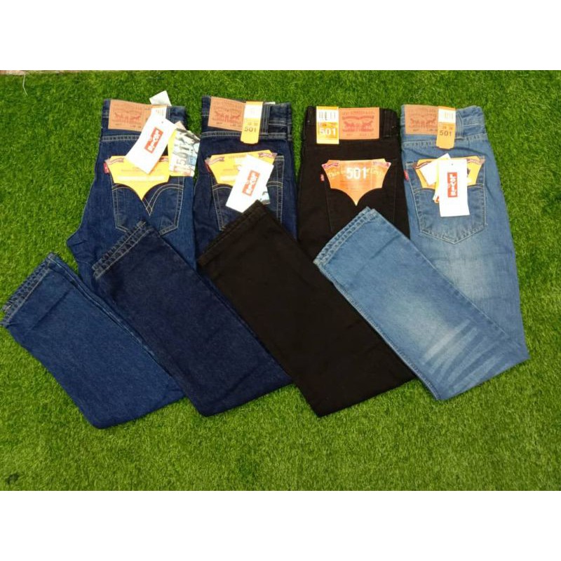 straight cut levis