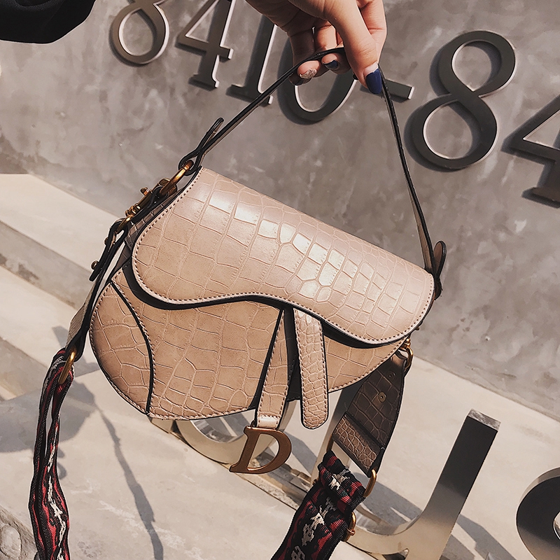 dior saddle sling bag