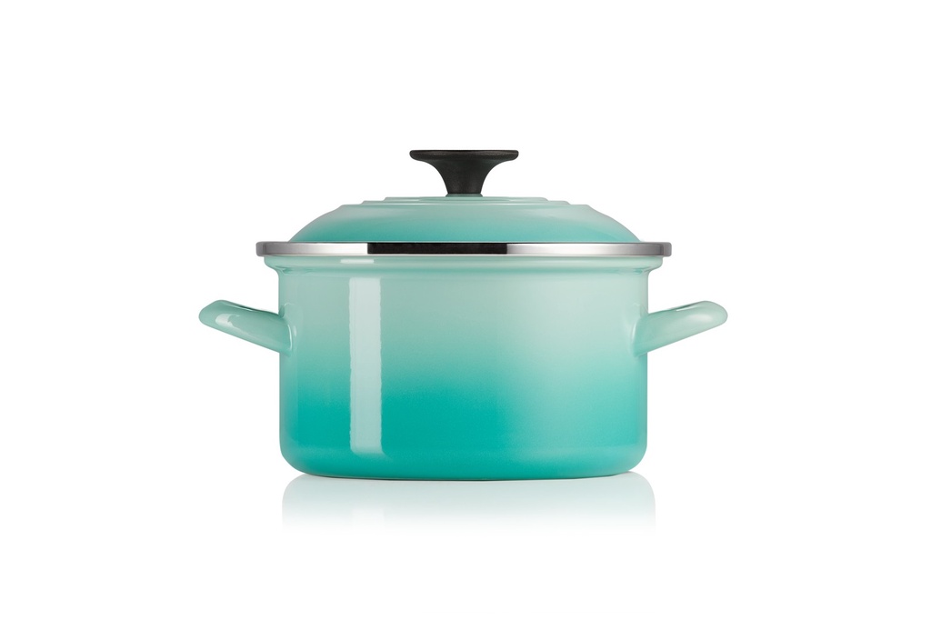 Le Creuset EOS Casserole Cool Mint (18cm) Shopee Malaysia