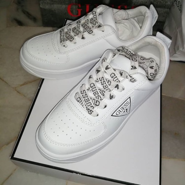 sneakers guess white