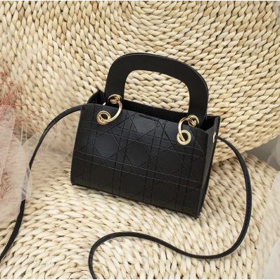 Inannia Handbag Beg Tangan Ladies Beg Sling Bag Comel Style Woman Bag Gr10600 Shopee Malaysia