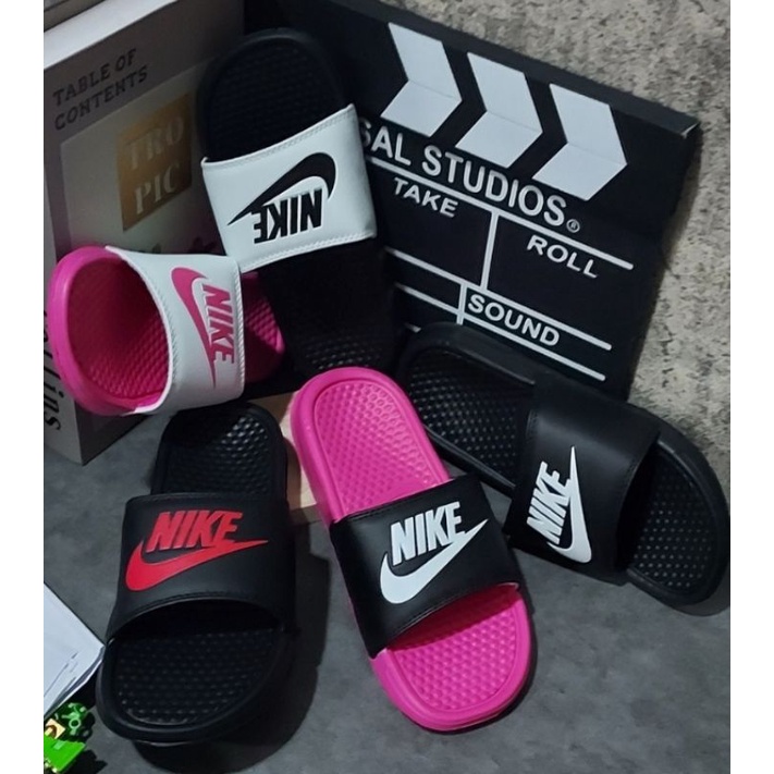 nike slippers latest