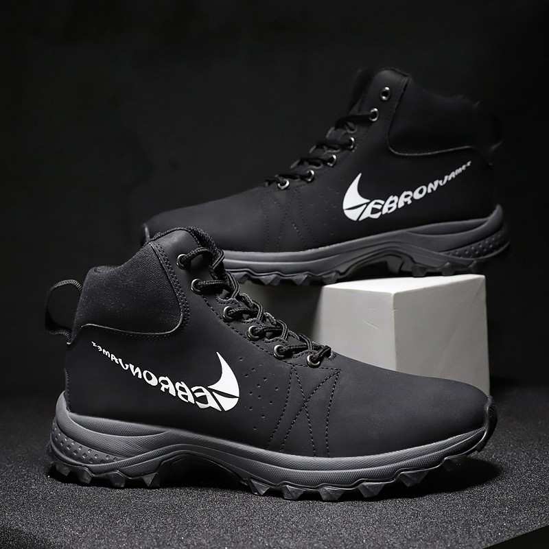 nike outdoor shoes