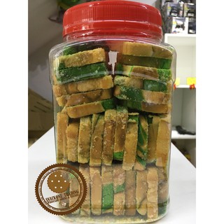 Biskut Roti Marjerin  Chocolate pandan 600gram Shopee 