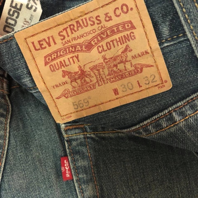 size 31 levis