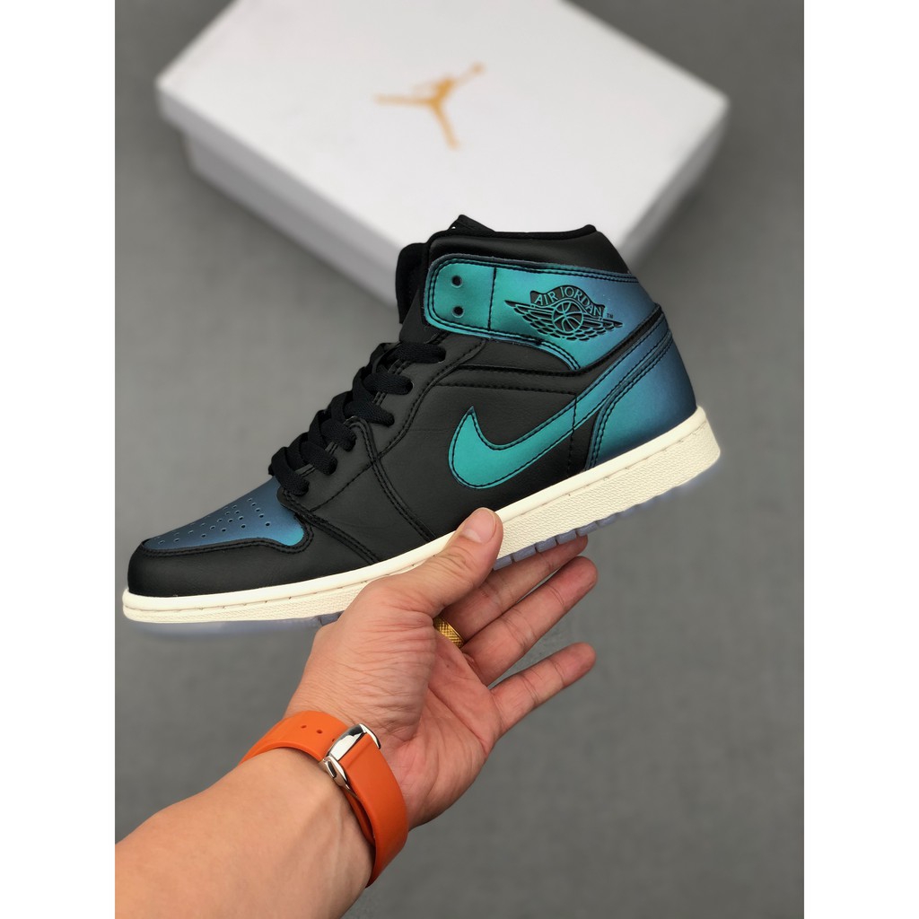 jordan 1 mid holographic