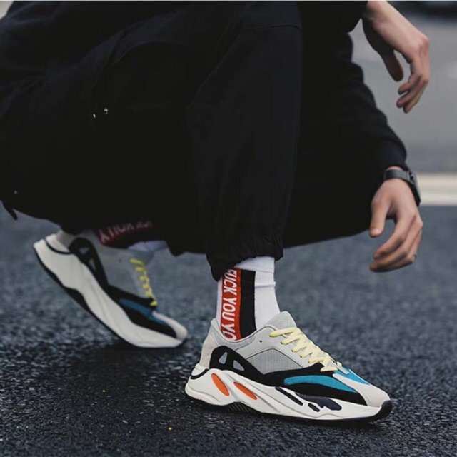 yeezy 700 dad shoes