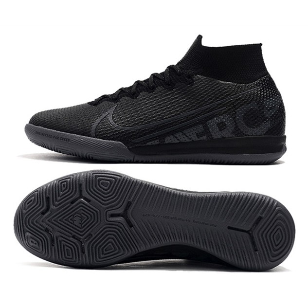 nike indoor football shoes