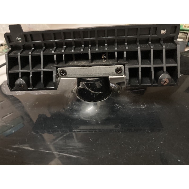 stand tv TV LED Isonic 32 inci
