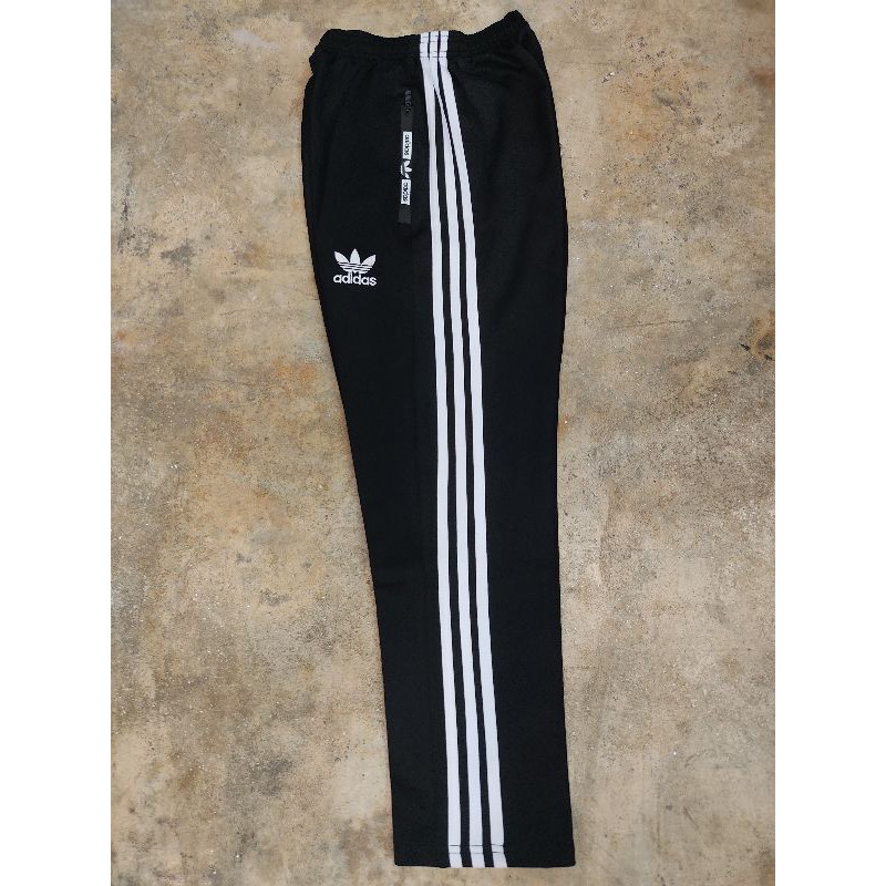 5xl adidas tracksuit