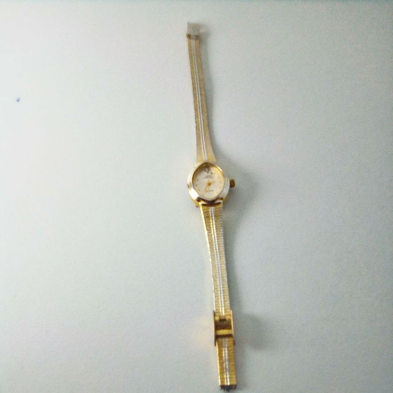 sarah coventry watch lss023