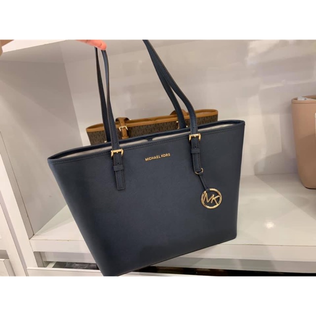 michael kors large jet set tote