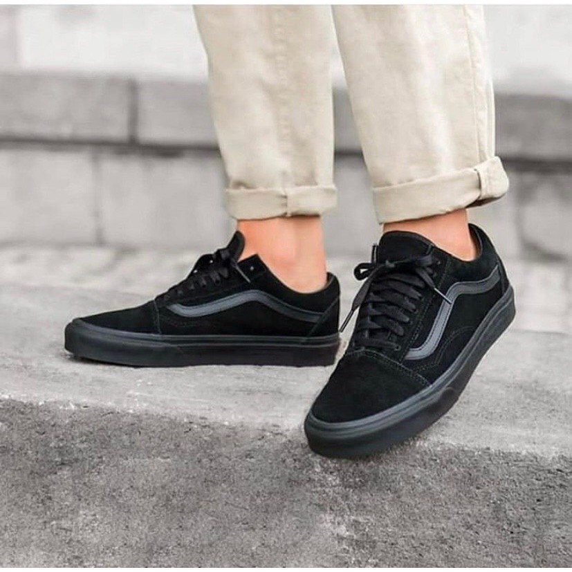 full black vans old skool