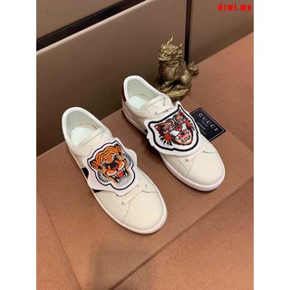 gucci sneakers with tiger head