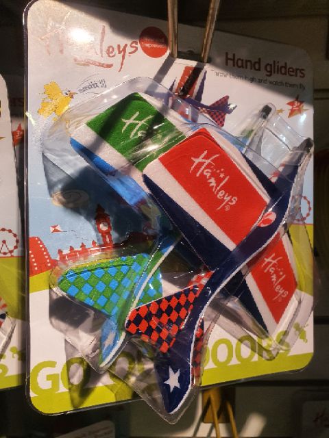 hamleys hand gliders 2 pack