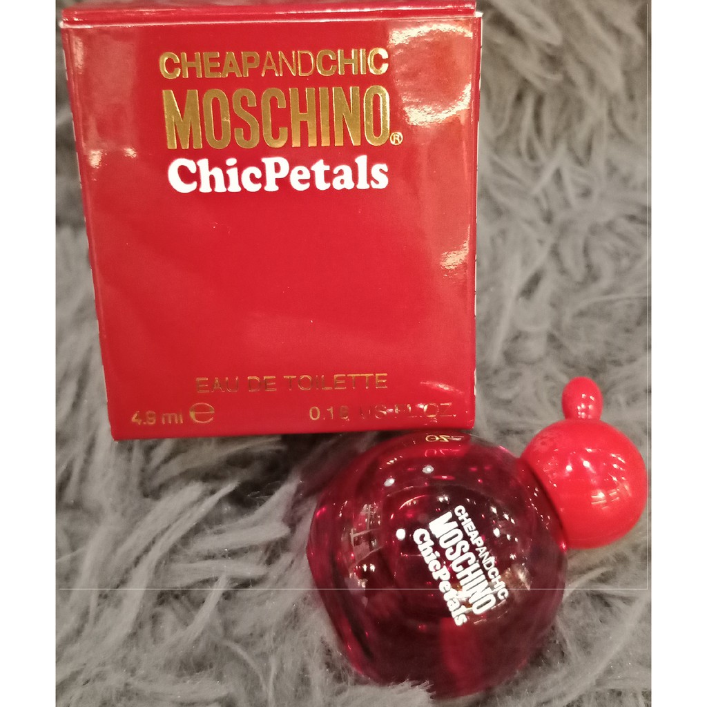 moschino petals perfume