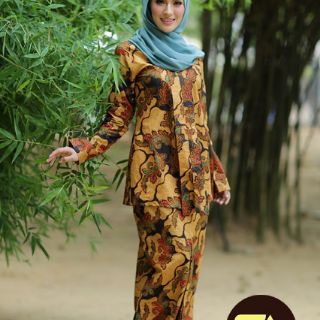 ZAKEEAH KEBAYA  BATIK  Size S M L XL HADIAH MISTERI 