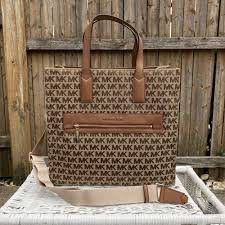 michael kors kenly