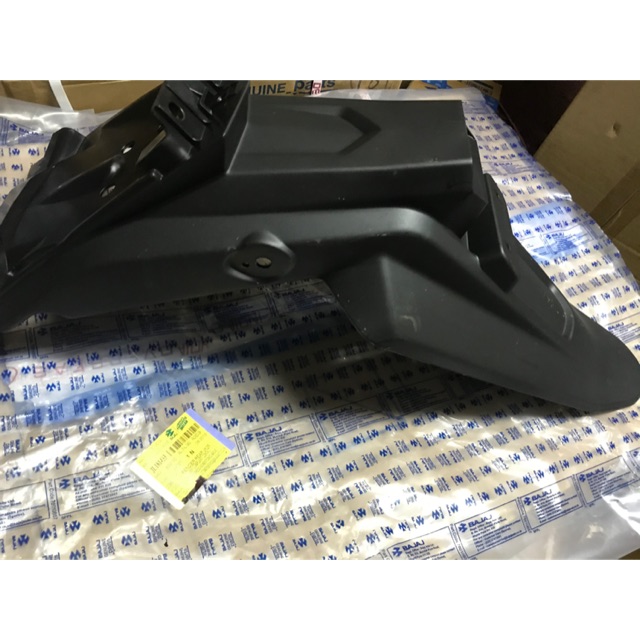 pulsar ns 200 rear mudguard