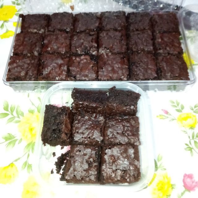 Lala Dessert Kek Brownies Moist Plain Only 7 9 Inci Shopee Malaysia