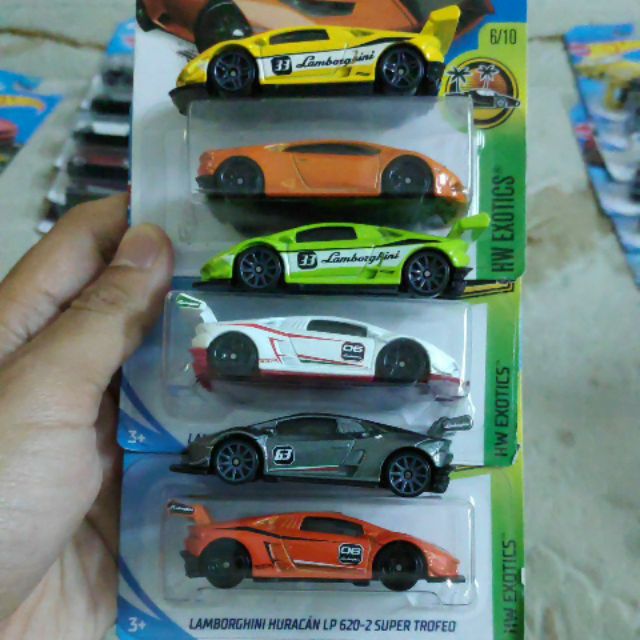 toy lamborghini hot wheels