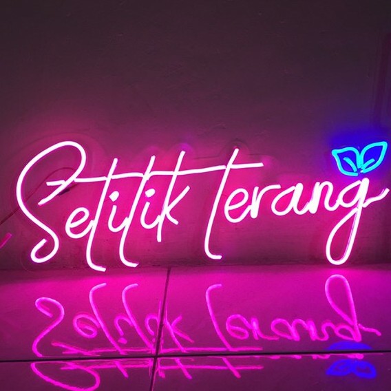 Neon Sign Costum Writing Ukr 30x100 cm