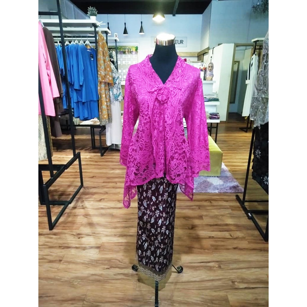  Kedai  Baju  Kebaya  Nyonya Di  Johor  BAJUKU