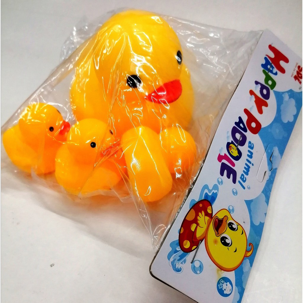 Squeezed Duckling Small Yellow Duck Family Set DUCK WITH PI PI SOUND BATH TOY DUCK FOR KIDS